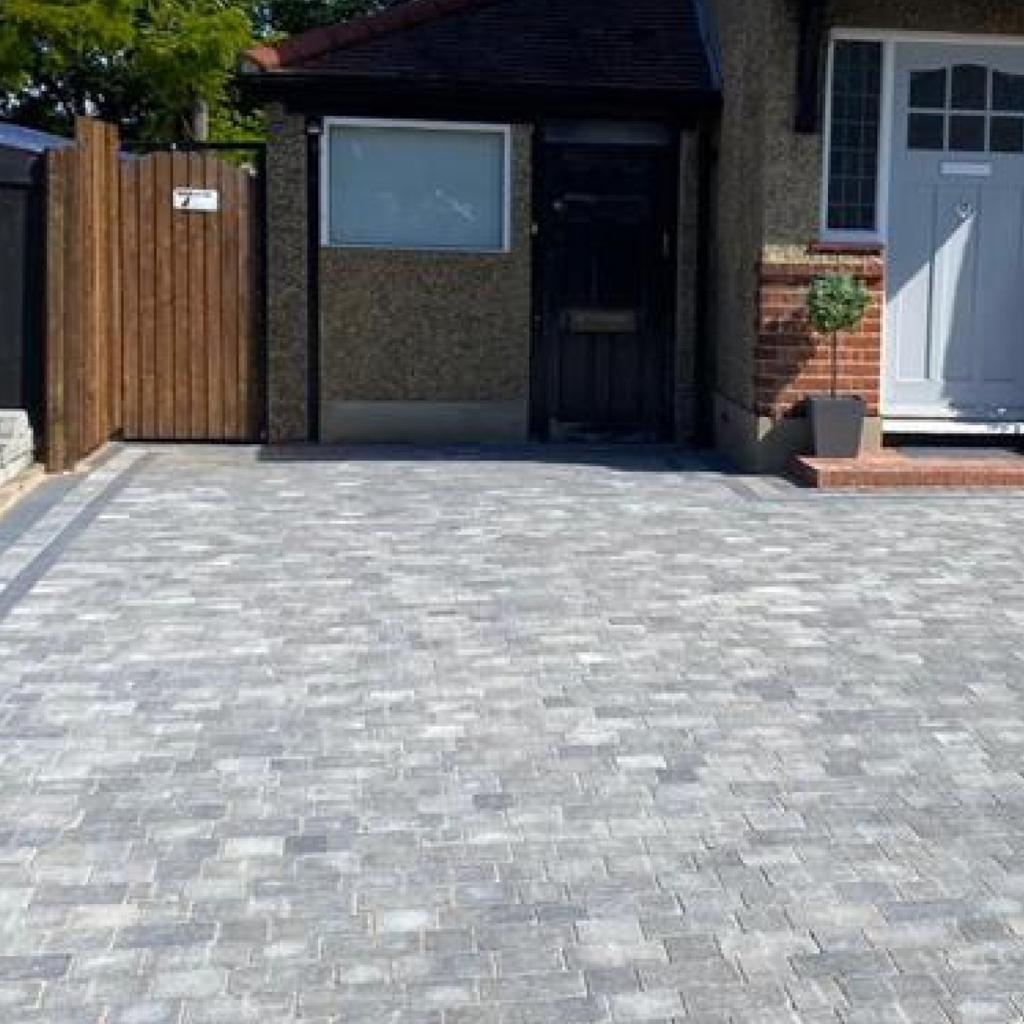 Driveway Stone Paving by Rhuddlan driveway company