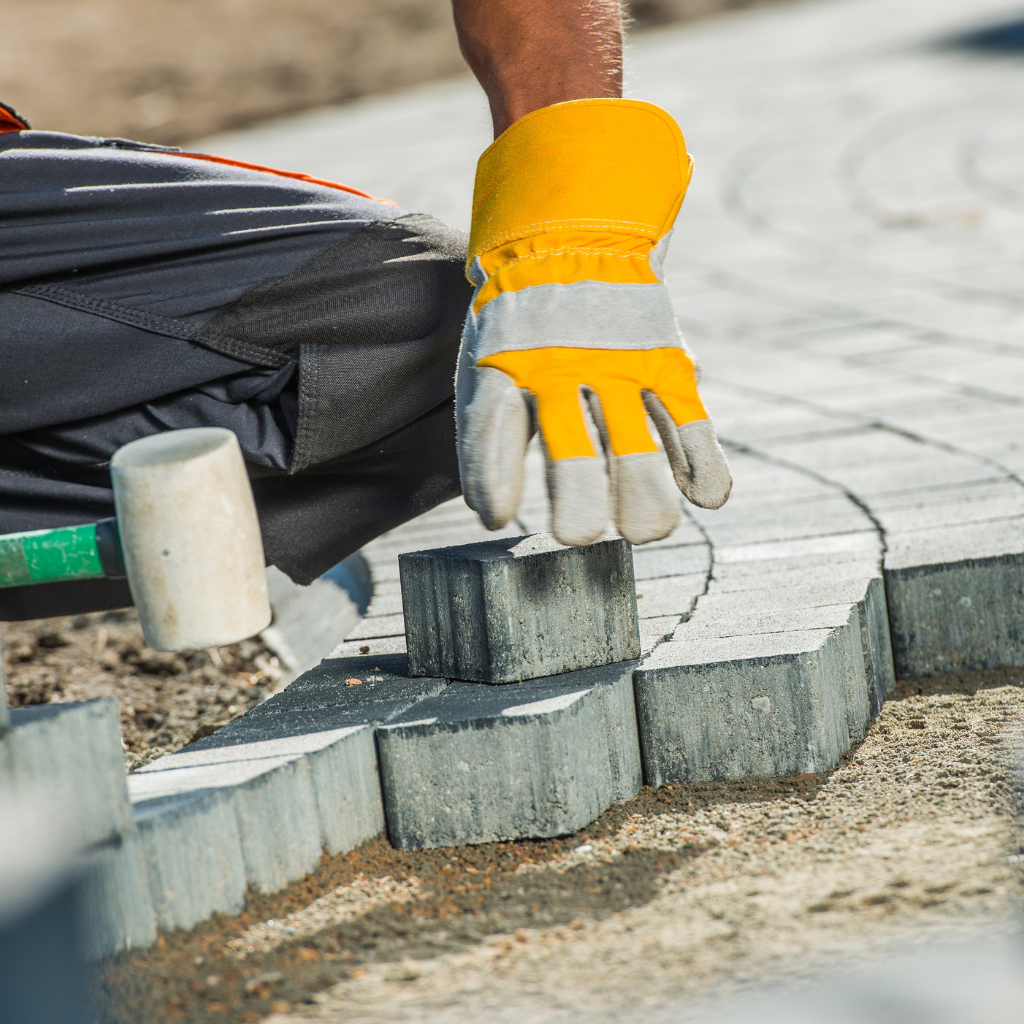 Stone Paving for driveways by Rhuddlan driveway company